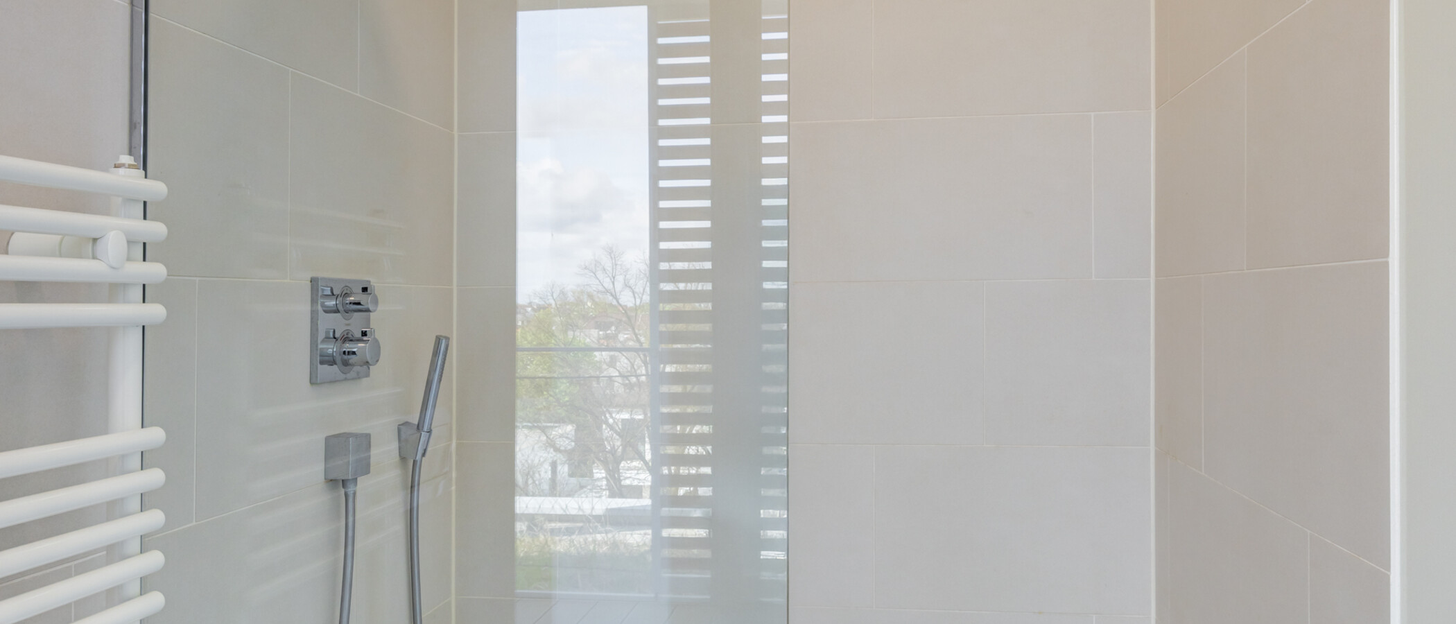 Penthouse byt München Haidhausen 05 1. koupelna 14832