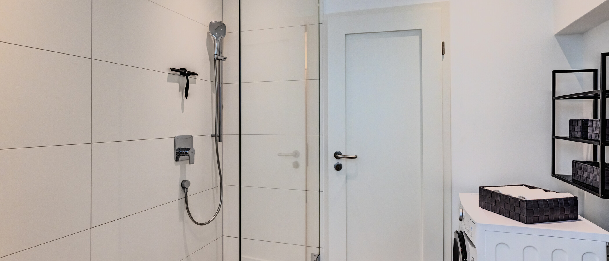 Flat München Glockenbachviertel 02 Baderom 14833