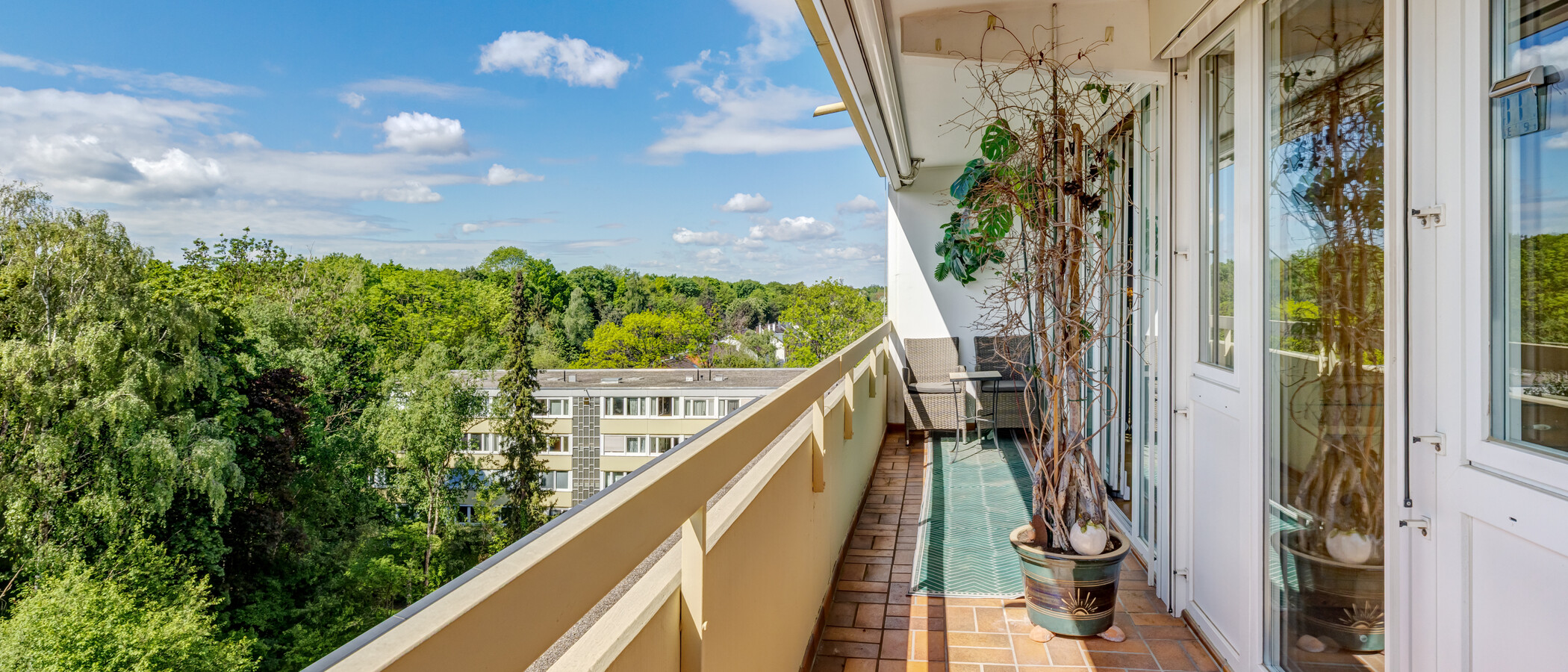 Ravna stran München Ramersdorf 01 Balkon 14857