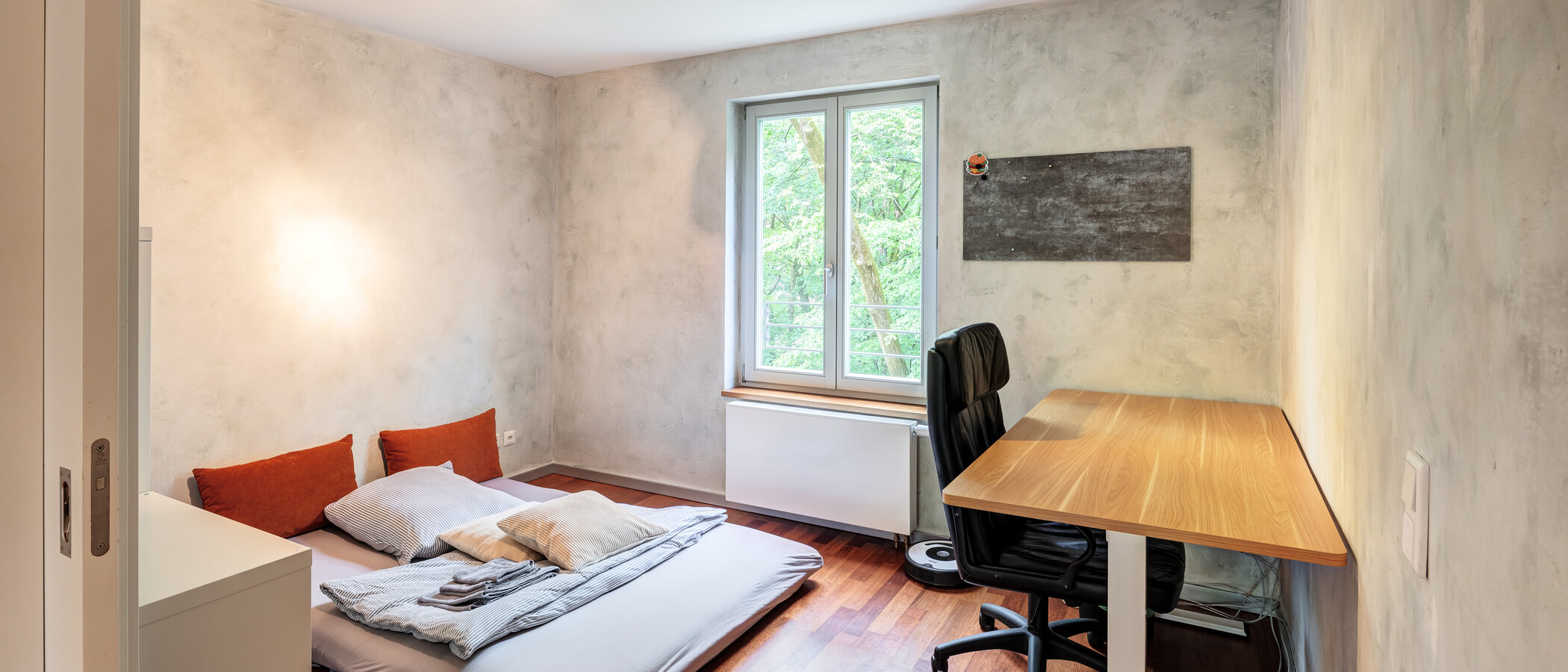 Lapos München Haidhausen 02 Tanulószoba/vendégszoba 14860