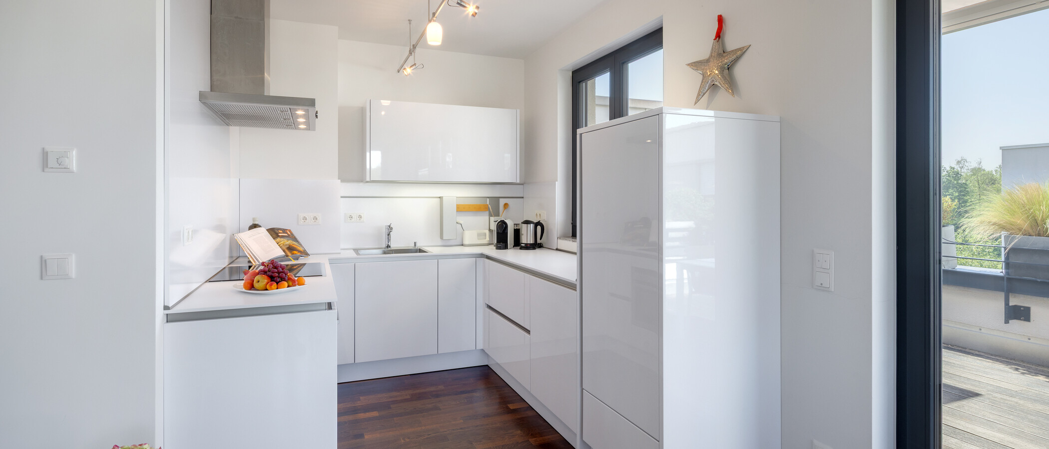 Apartament cu terasă pe acoperiș München Altbogenhausen 02 Bucătărie 14872