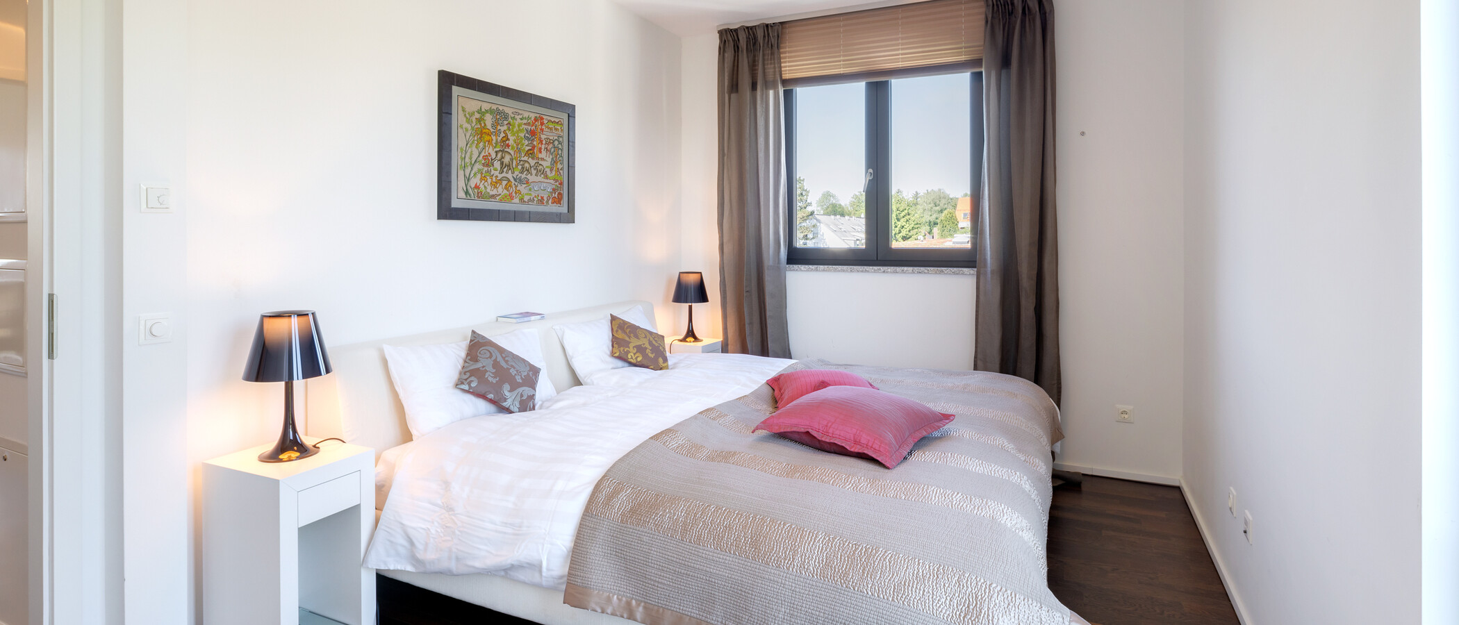 Apartament cu terasă pe acoperiș München Altbogenhausen 01 Dormitor 14872