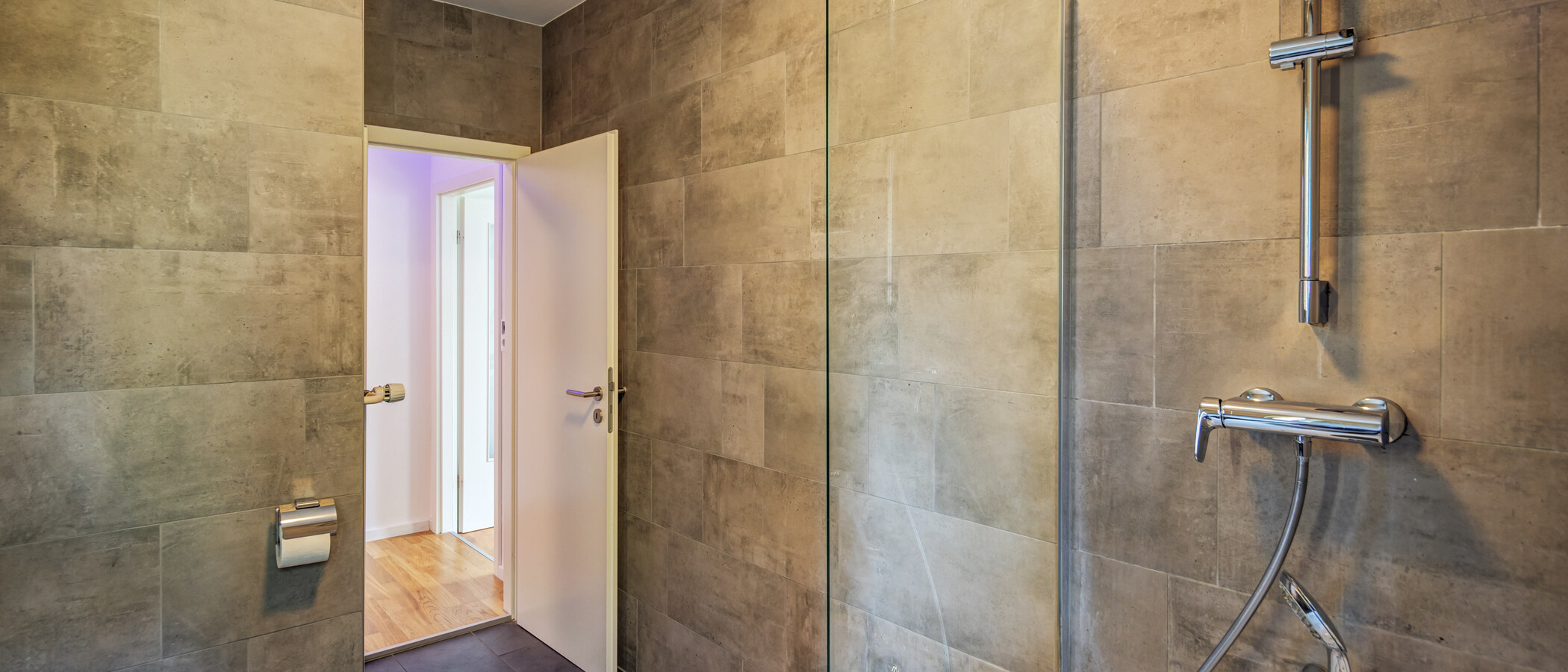Ploché München Schwabing-West 03 Koupelna 14885