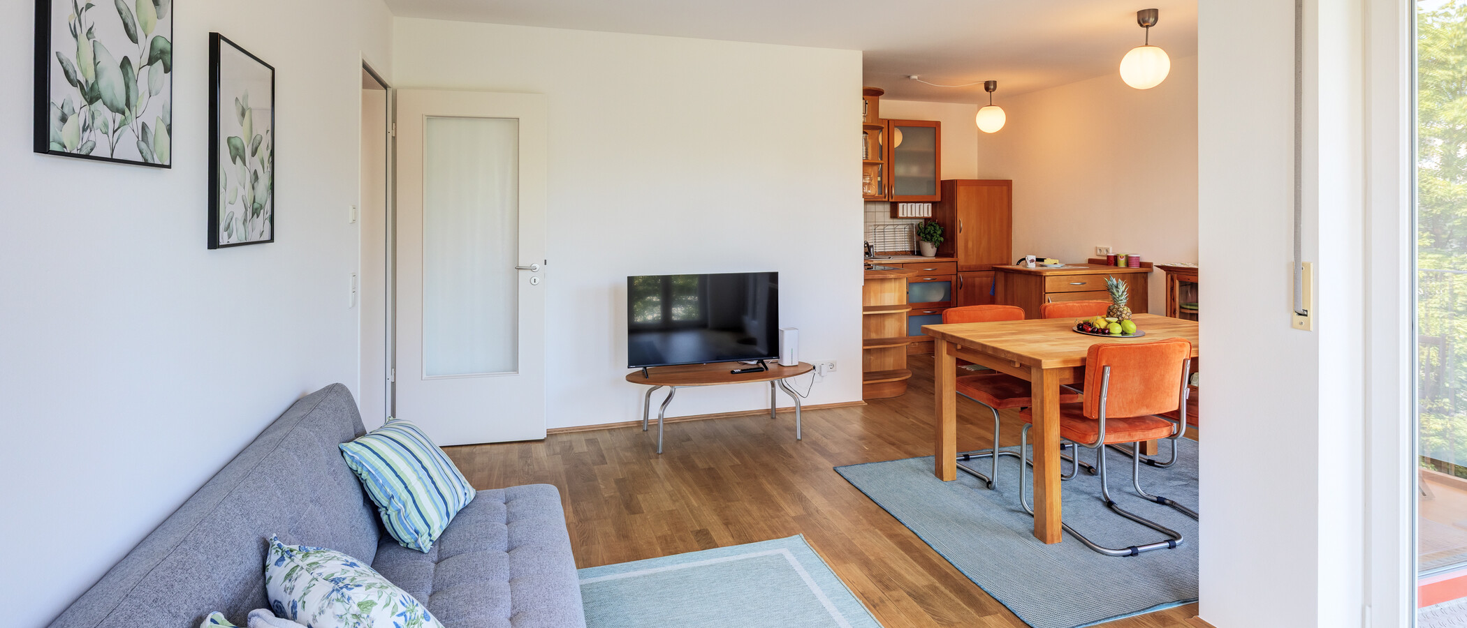Lapos München Schwabing-West 04 Nappali 14901