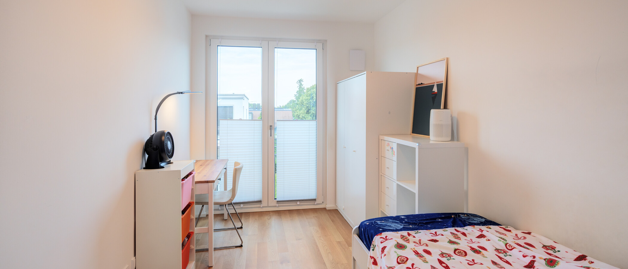 Flat München Neuperlach 01 1. Barnerom 14902