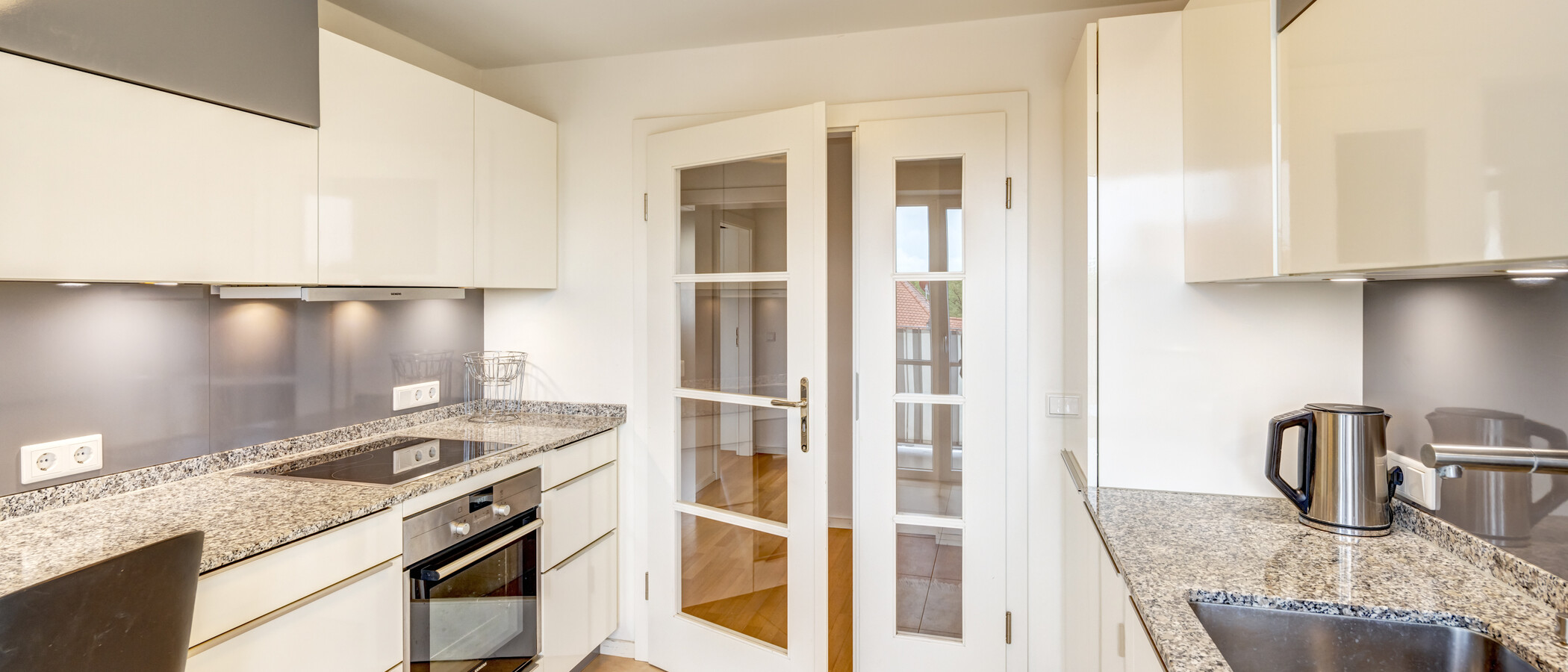 Дворівнева квартира München Schwabing 03 Кухня 14908
