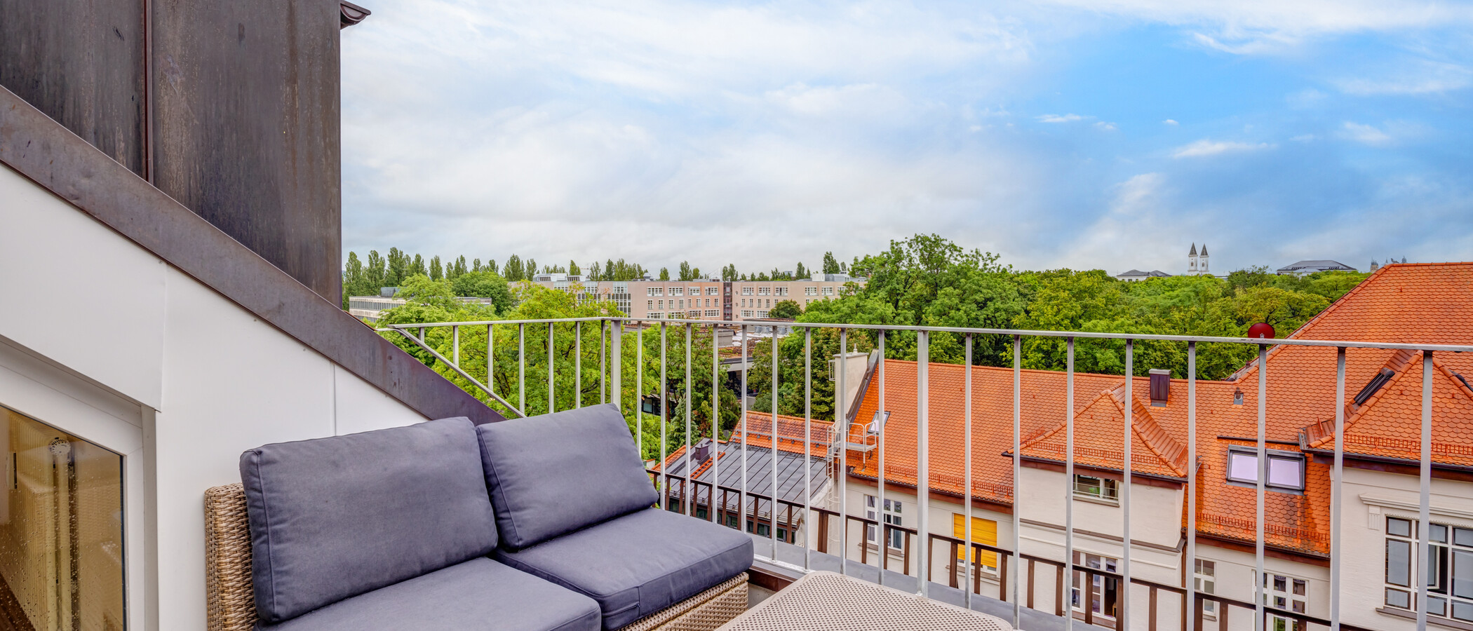 Дворівнева квартира München Schwabing 02 Тераса на даху 14908