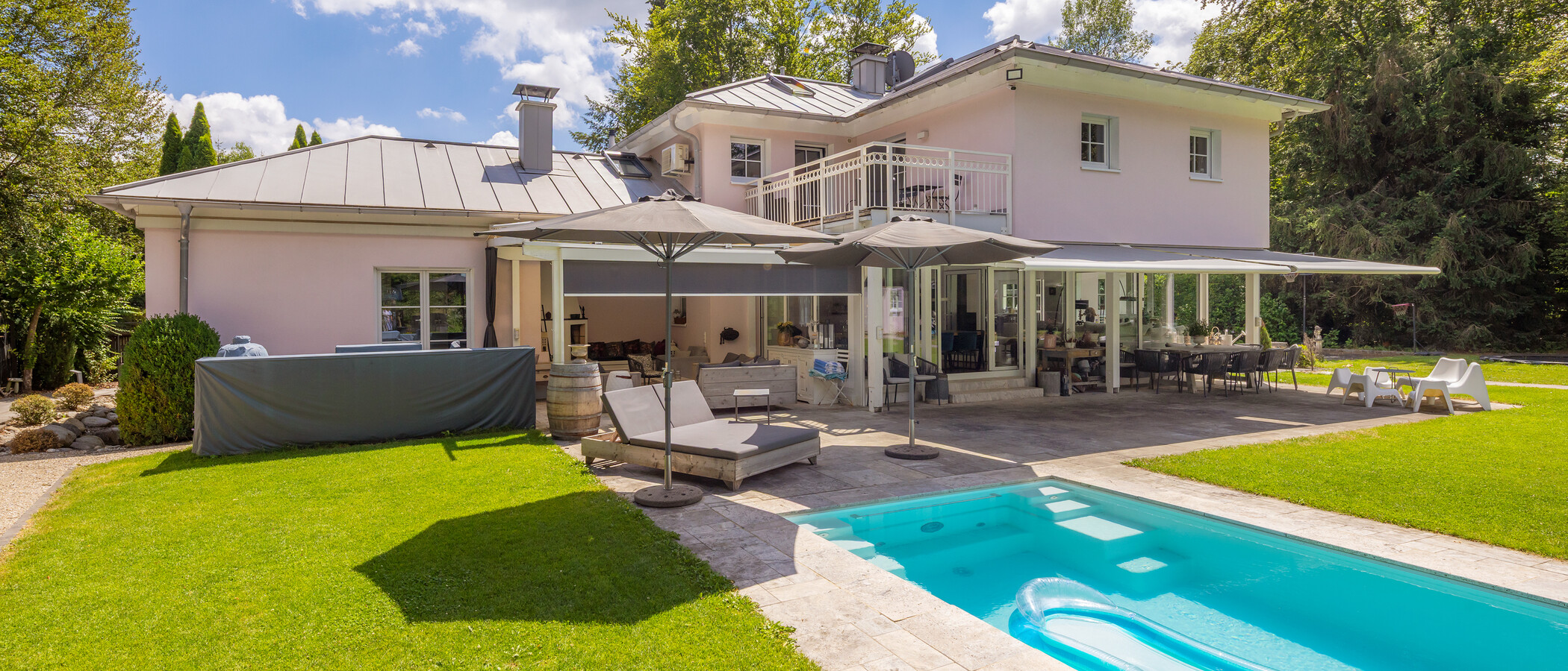 Villa Oberhaching 01 Terasz 14925