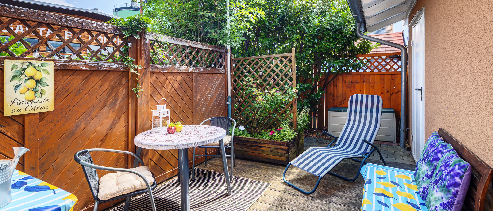 Flad Holzkirchen 01 Terrasse 14951