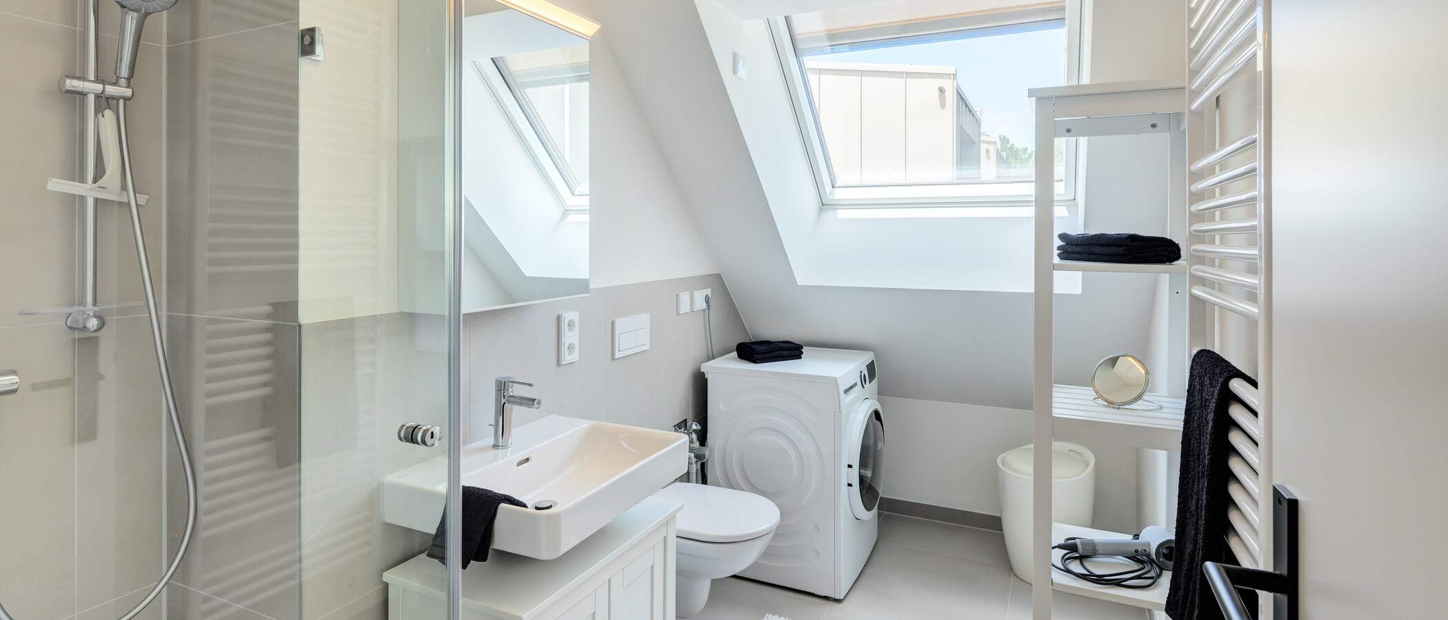 Podkrovní byt München Riem 01 Koupelna 14957