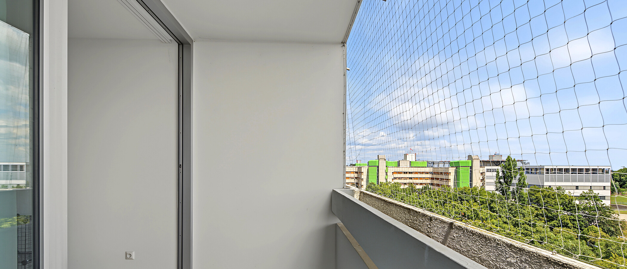 Ploché München Arabellapark 02 1. balkon 14958