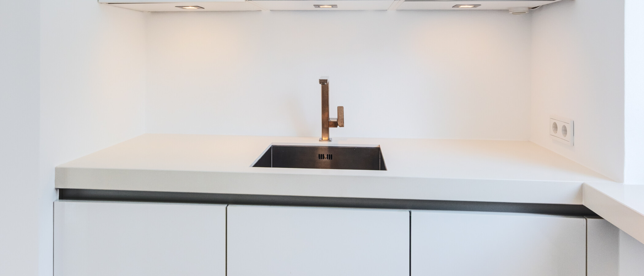 Penthouse lakás München Bogenhausen 04 Konyha 14972