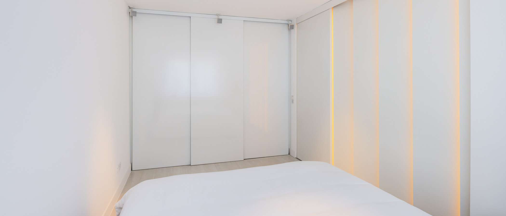 Penthouse lakás München Bogenhausen 03 Hálószoba 14972