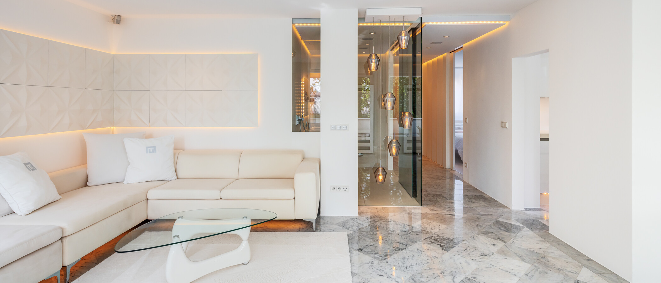 Penthouse lakás München Bogenhausen 04 Nappali 14972