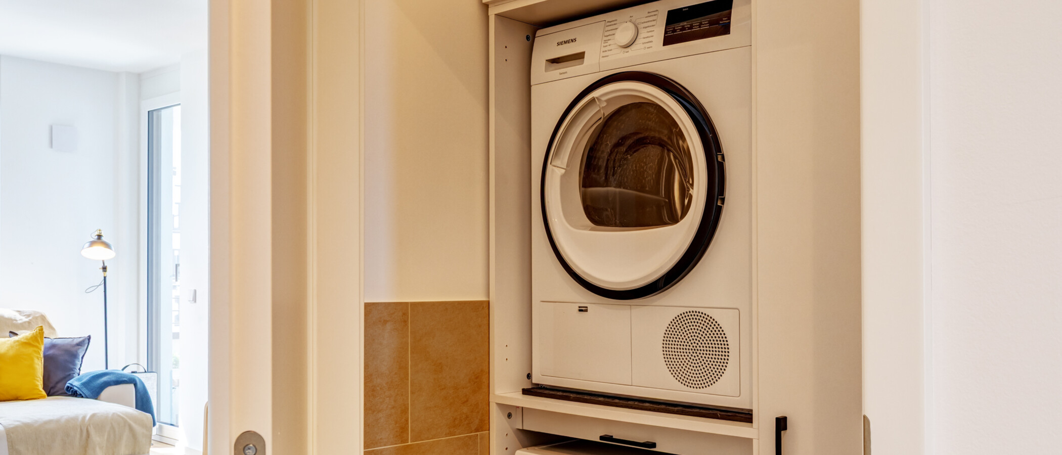 Ploché München Neuperlach 01 Skladiště 14991