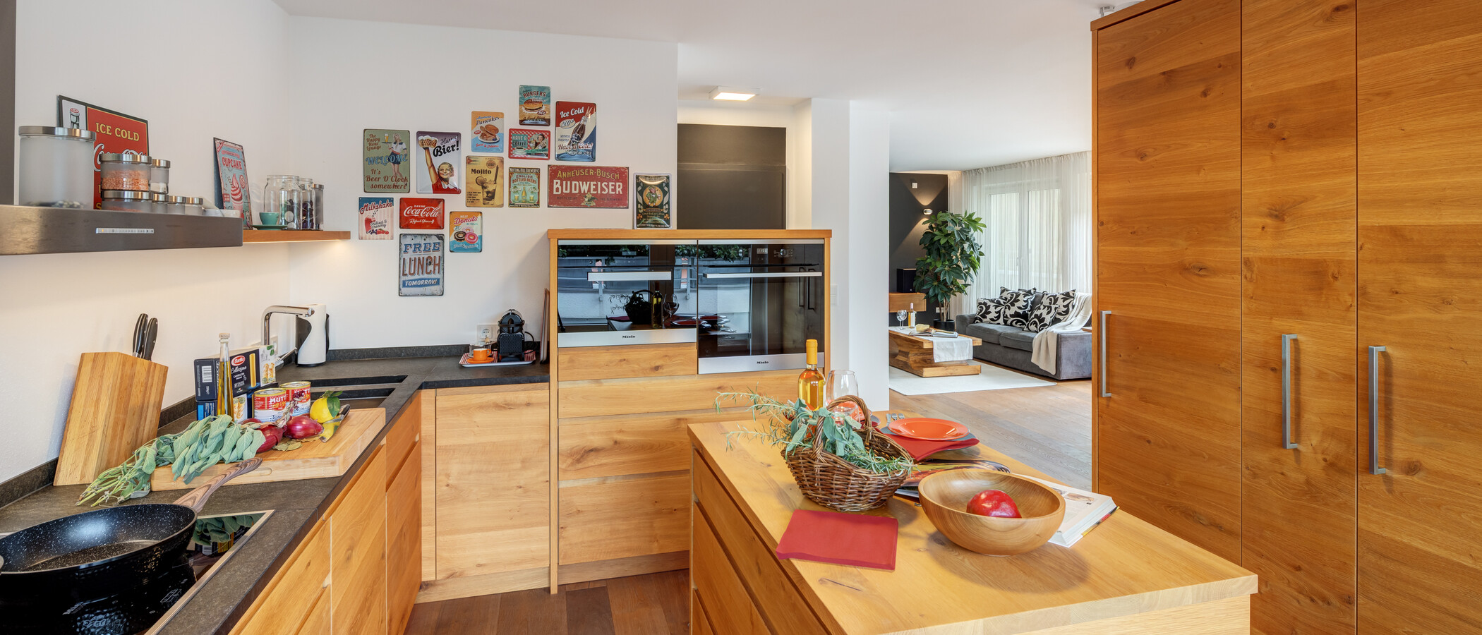 Apartament cu terasă pe acoperiș München Solln 02 Bucătărie 15010