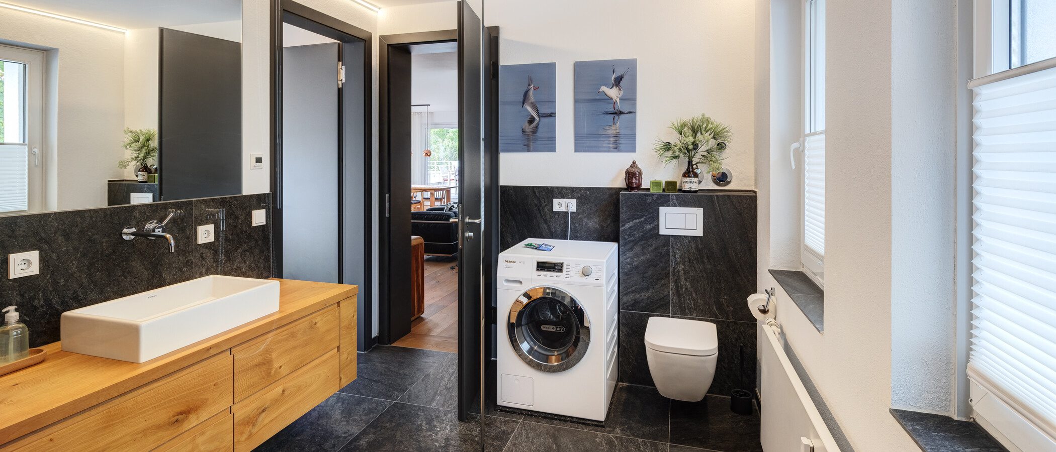 Apartament cu terasă pe acoperiș München Solln 03 Baie 15010
