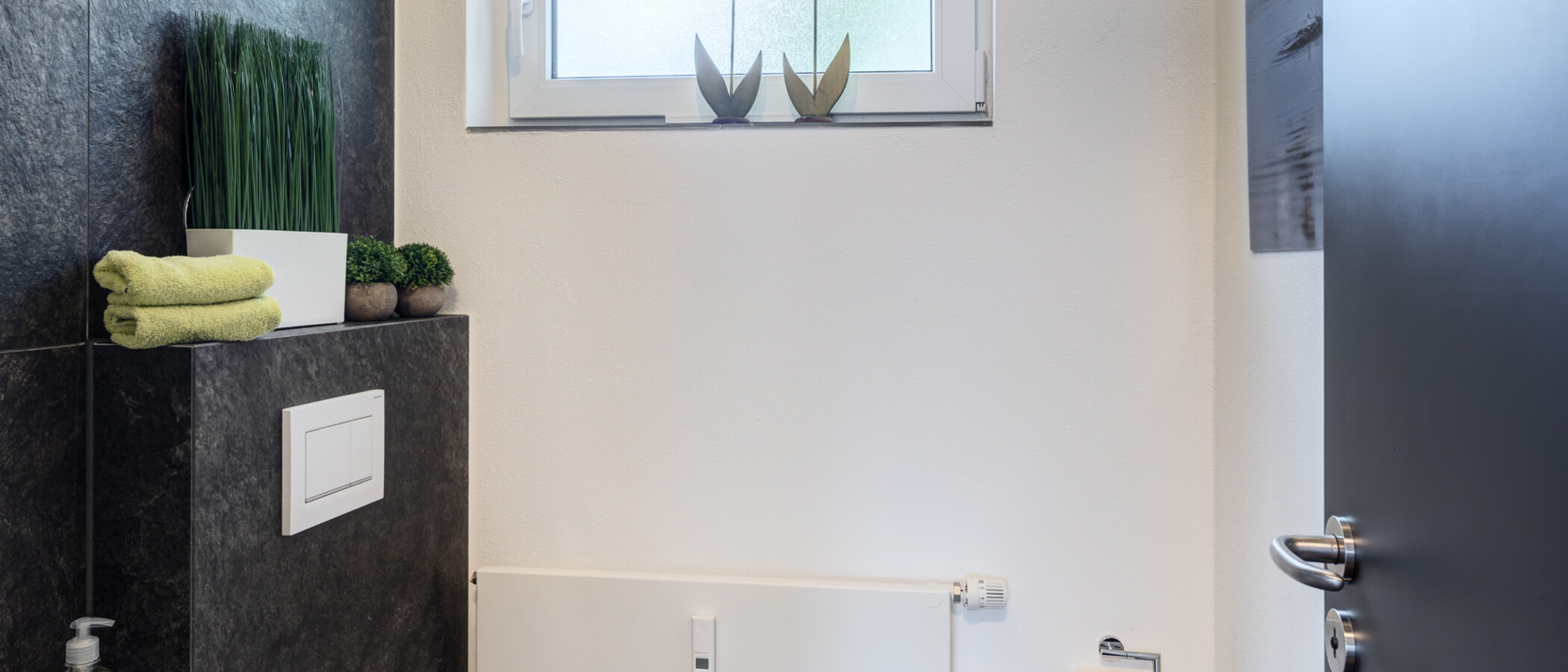 Apartament cu terasă pe acoperiș München Solln 01 WC pentru oaspeți 15010