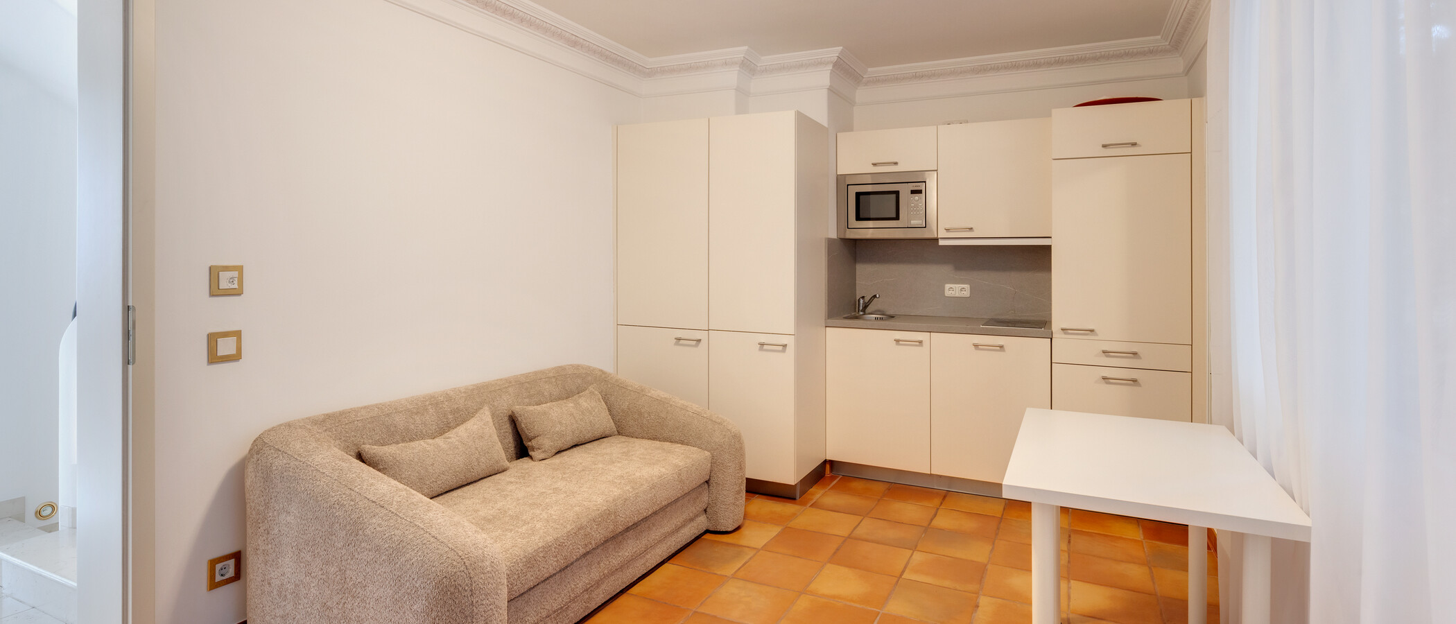 Vila Grünwald 01 2. pokoj pro hosty 15022