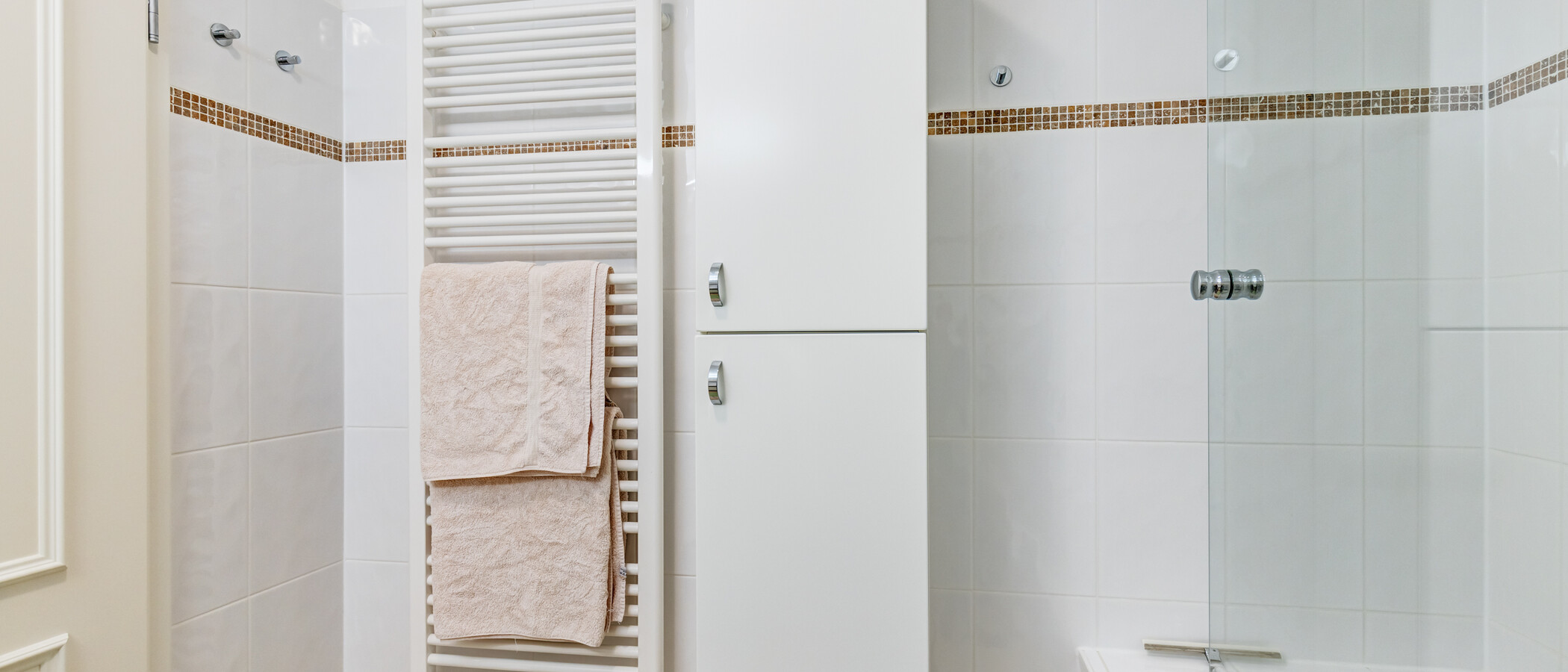 Flat Bad Wiessee 03 Baderom 15048