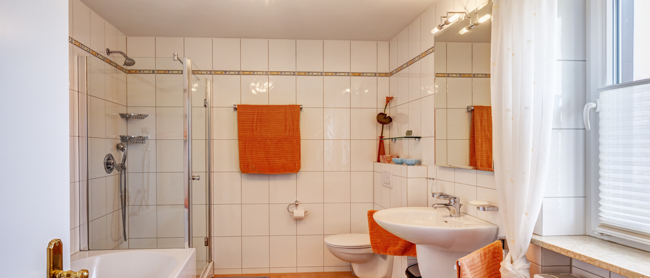 Двуетажна къща München Trudering 01 Баня 15059