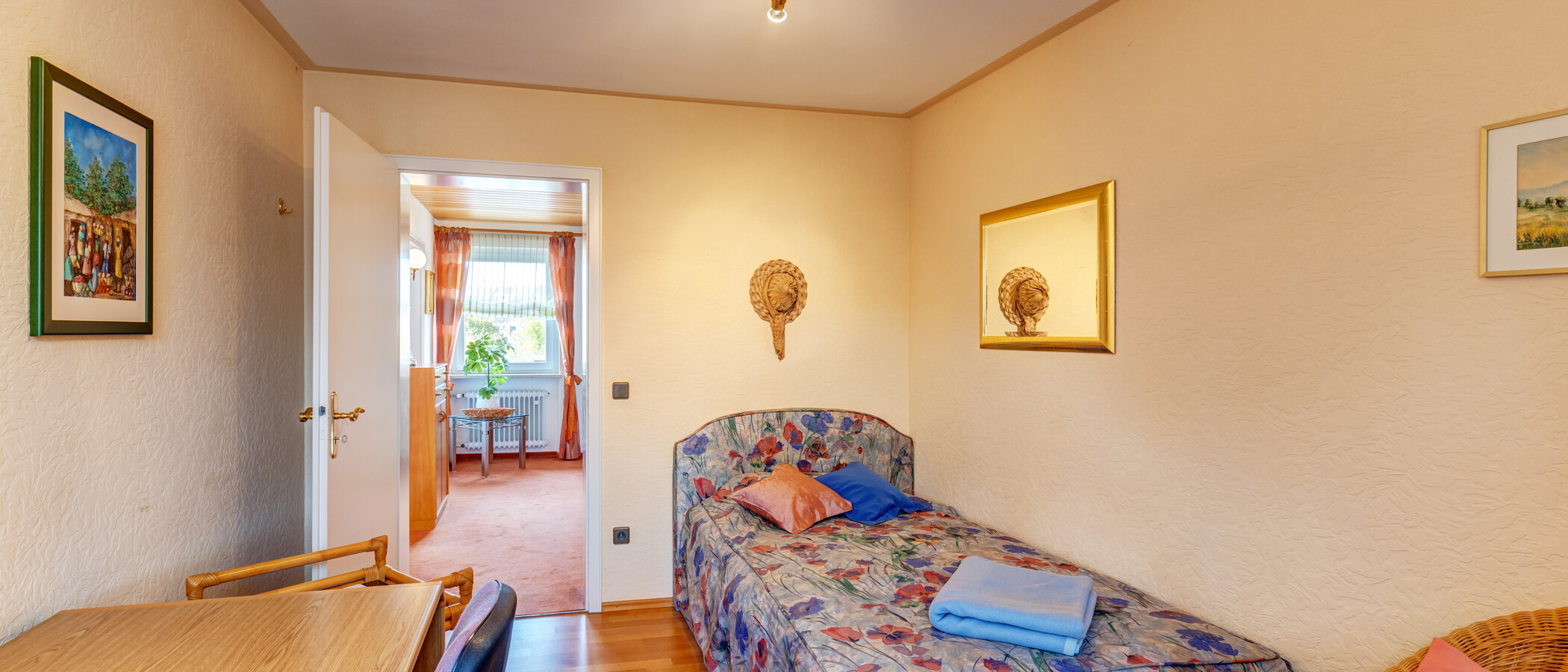 Двуетажна къща München Trudering 01 2-ра спалня 15059