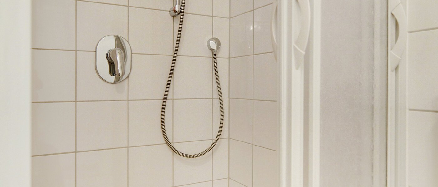 Mezonetno stanovanje München Waldtrudering 03 Kopalnica 1557