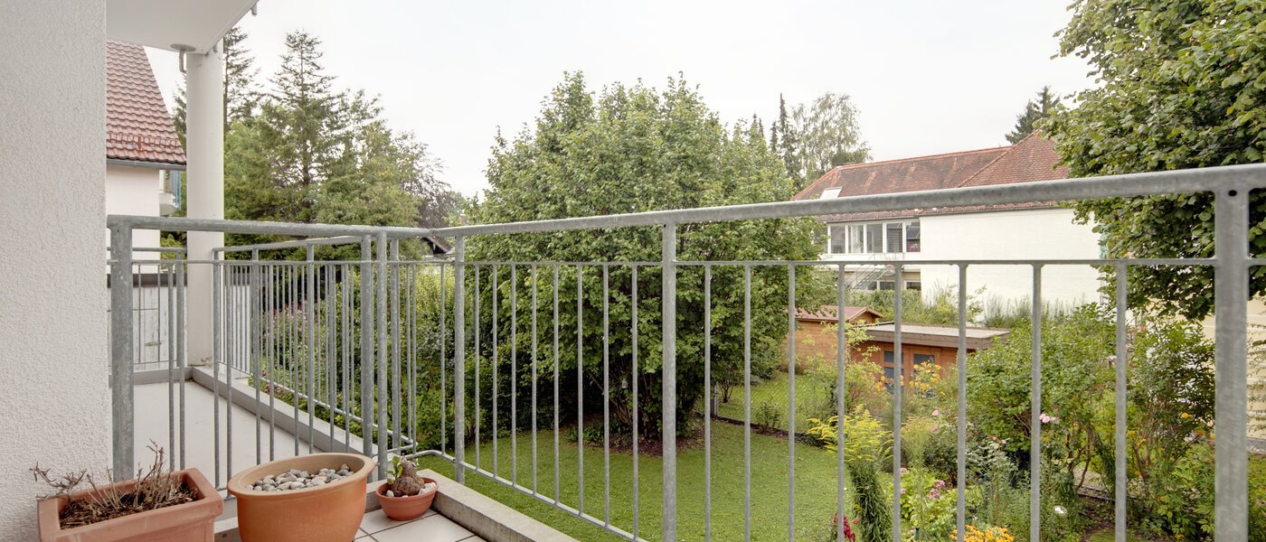 Mezonetno stanovanje München Waldtrudering 01 Balkon 1557