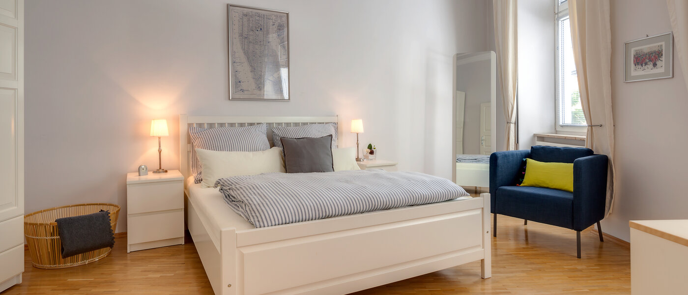 Lapos München Gärtnerplatzviertel 01 Alvó 1590