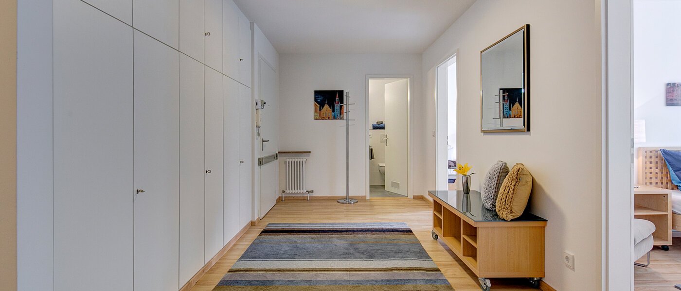 Płaski München Altbogenhausen 02 Korytarz/przejście 1627