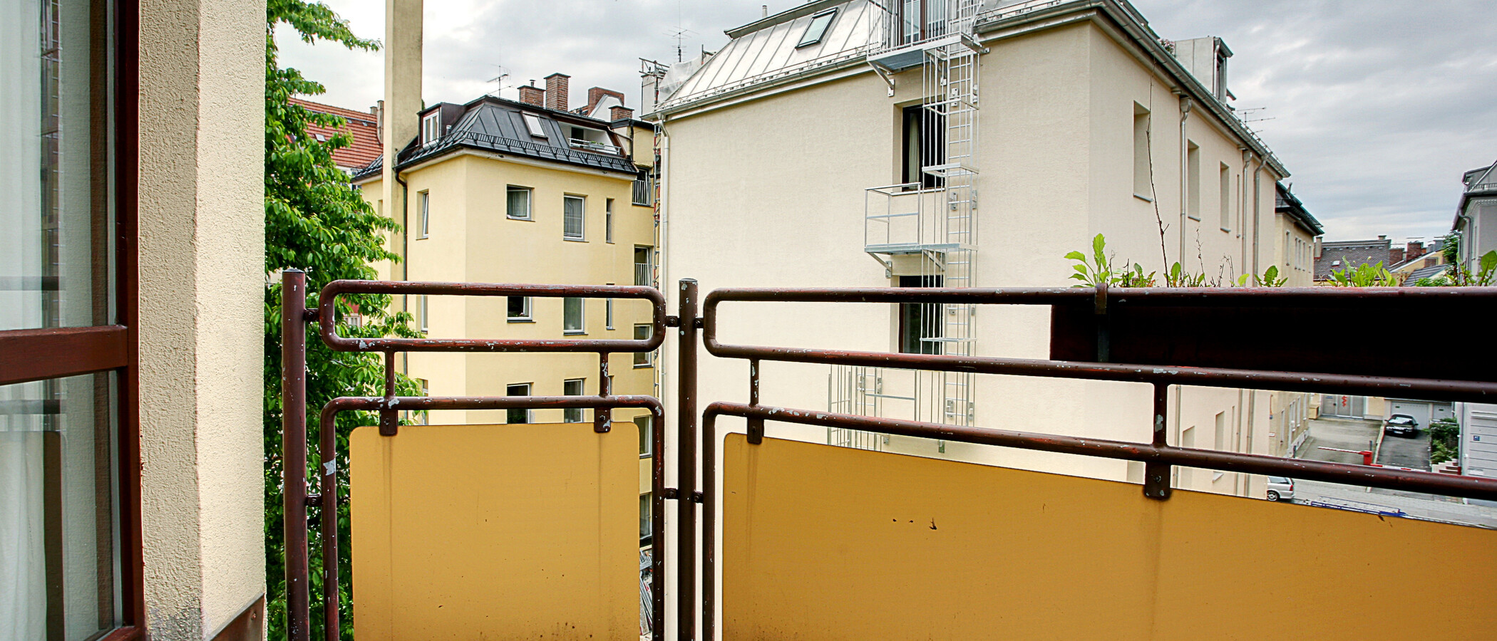 Ploché München Schwabing-West (rund um den Hohenzollernplatz) 02 Balkon 1628