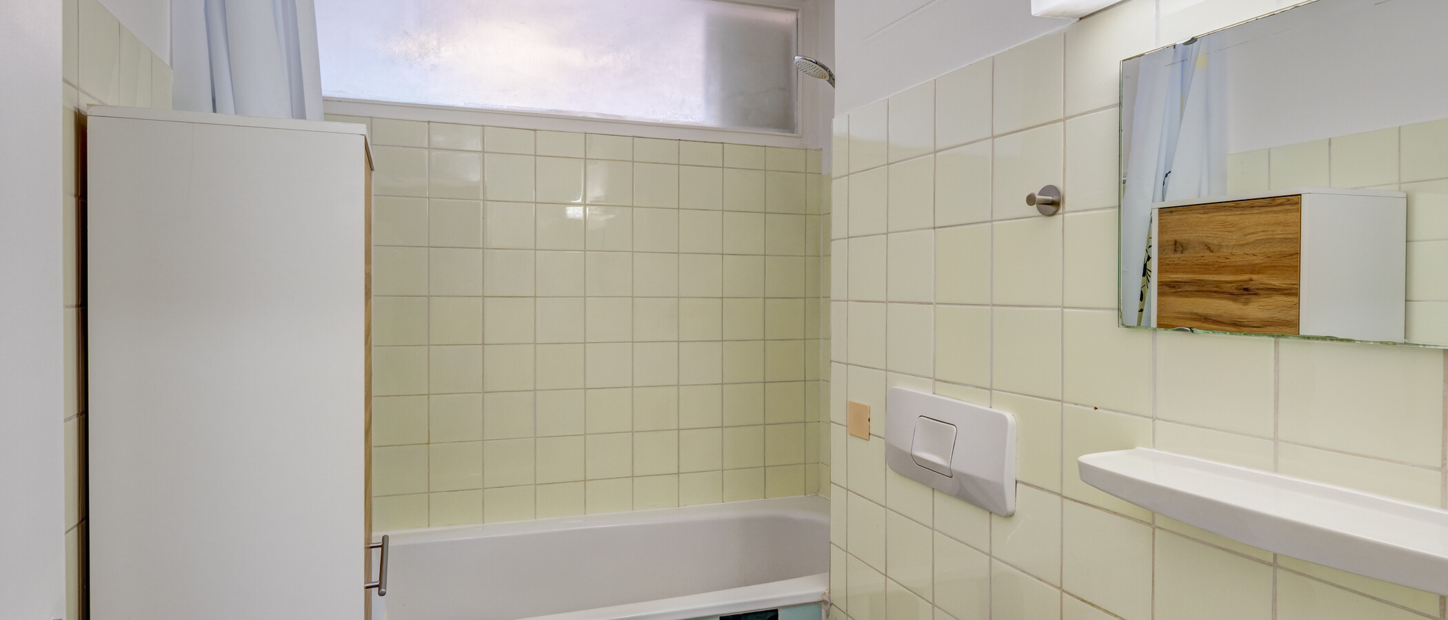 Lapos München Schwabing-West 01 Fürdőszoba 1632