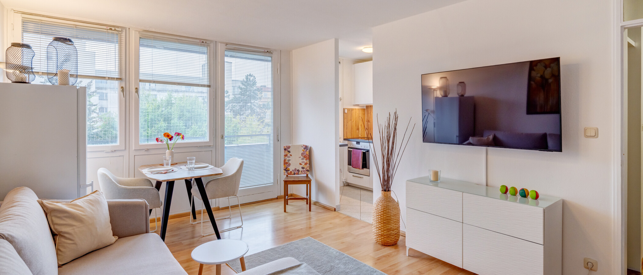 Lapos München Schwabing-West 02 Nappali 1632