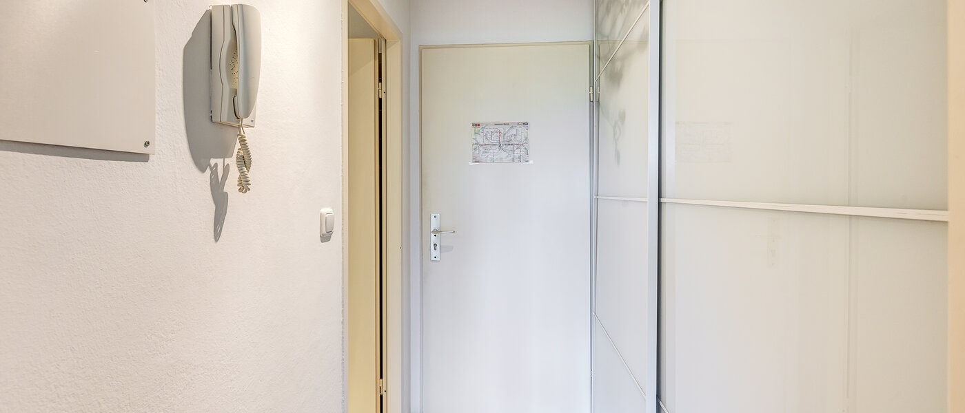 Plat München Lerchenau 02 Gang/hal 1729