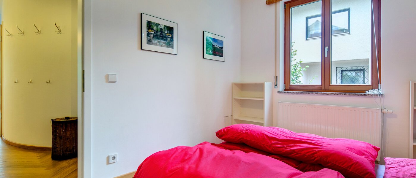 Lapos München Großhadern 02 Alvó 2051