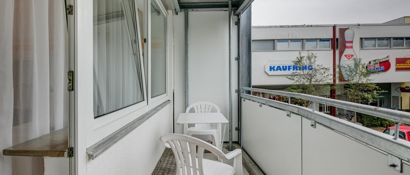 Плоский München Forstenried 01 Балкон 2065