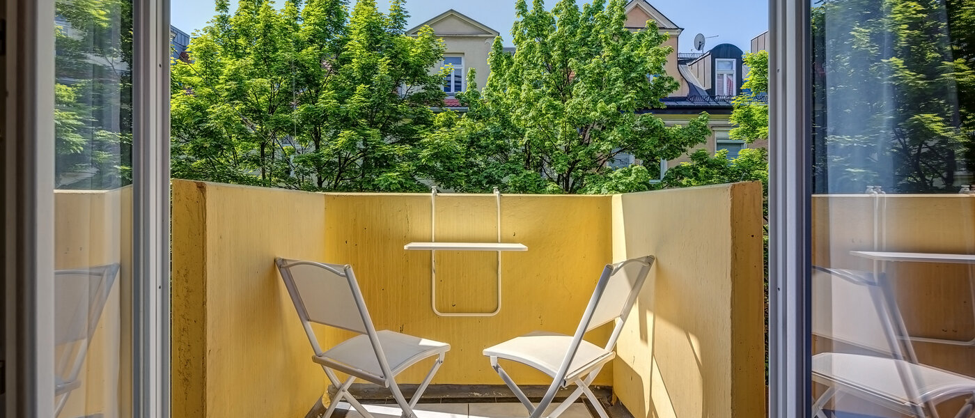 Плосък München Schwabing-West (rund um den Hohenzollernplatz) 01 Балкон 2152