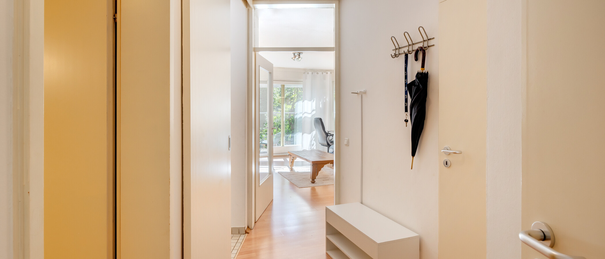 Flat München Schwabing-West (rund um den Hohenzollernplatz) 01 Korridor/gang 2225