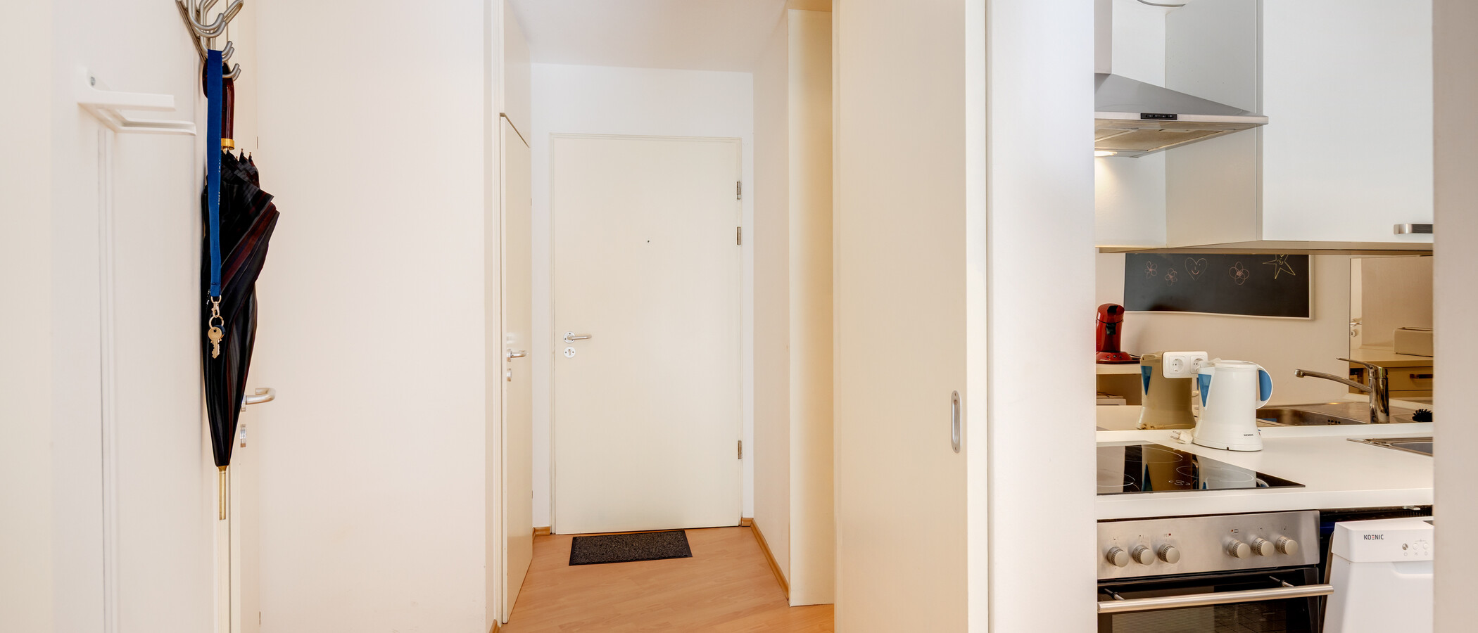 Flat München Schwabing-West (rund um den Hohenzollernplatz) 02 Korridor/gang 2225