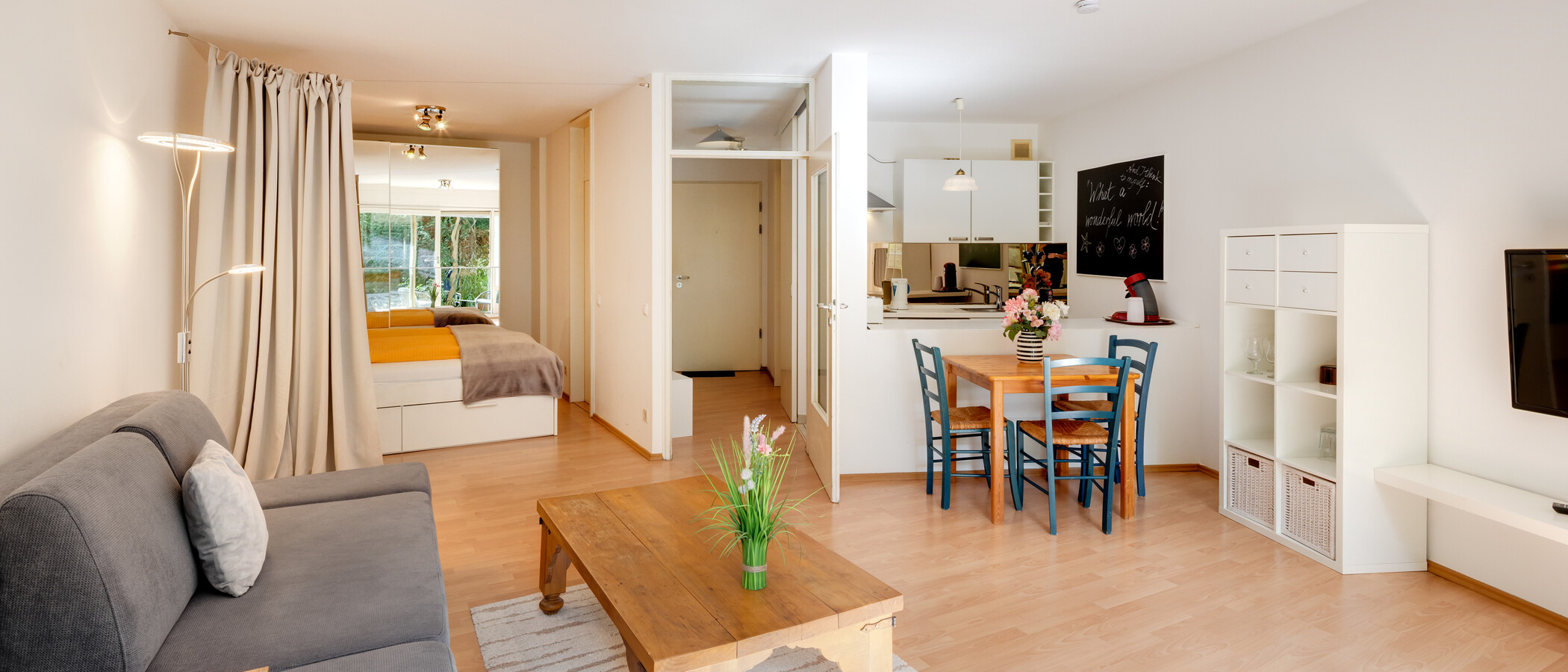 Flat München Schwabing-West (rund um den Hohenzollernplatz) 03 Stue og oppholdsrom 2225