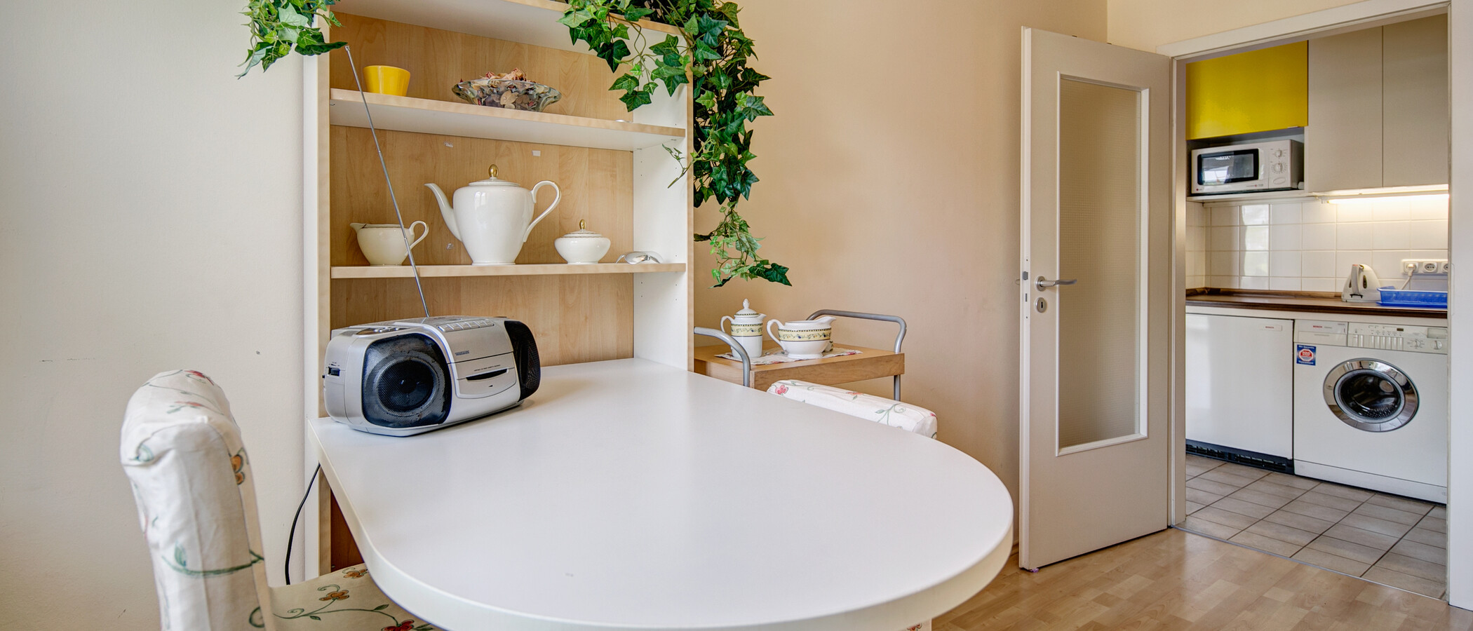 Επίπεδη München Schwabing (links der Leopoldstraße) 02 Τρόφιμα 2236