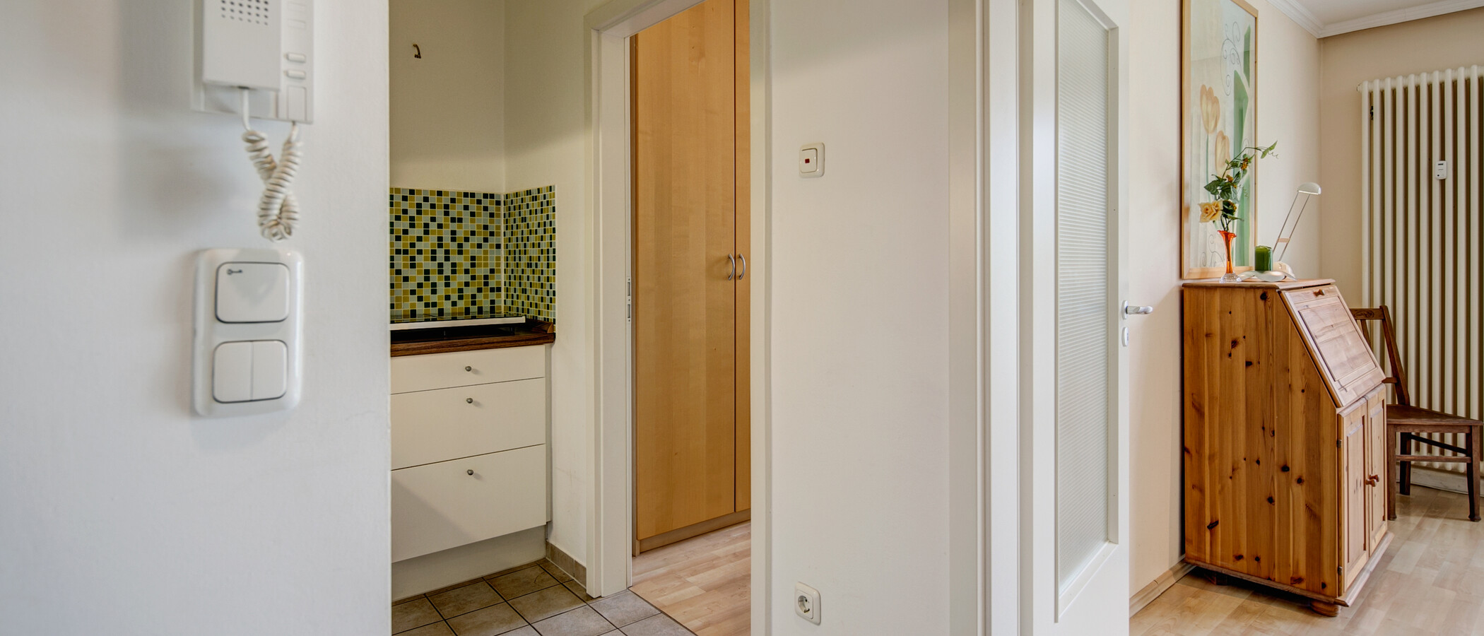 Επίπεδη München Schwabing (links der Leopoldstraße) 01 Διάδρομος/διάδρομος 2236