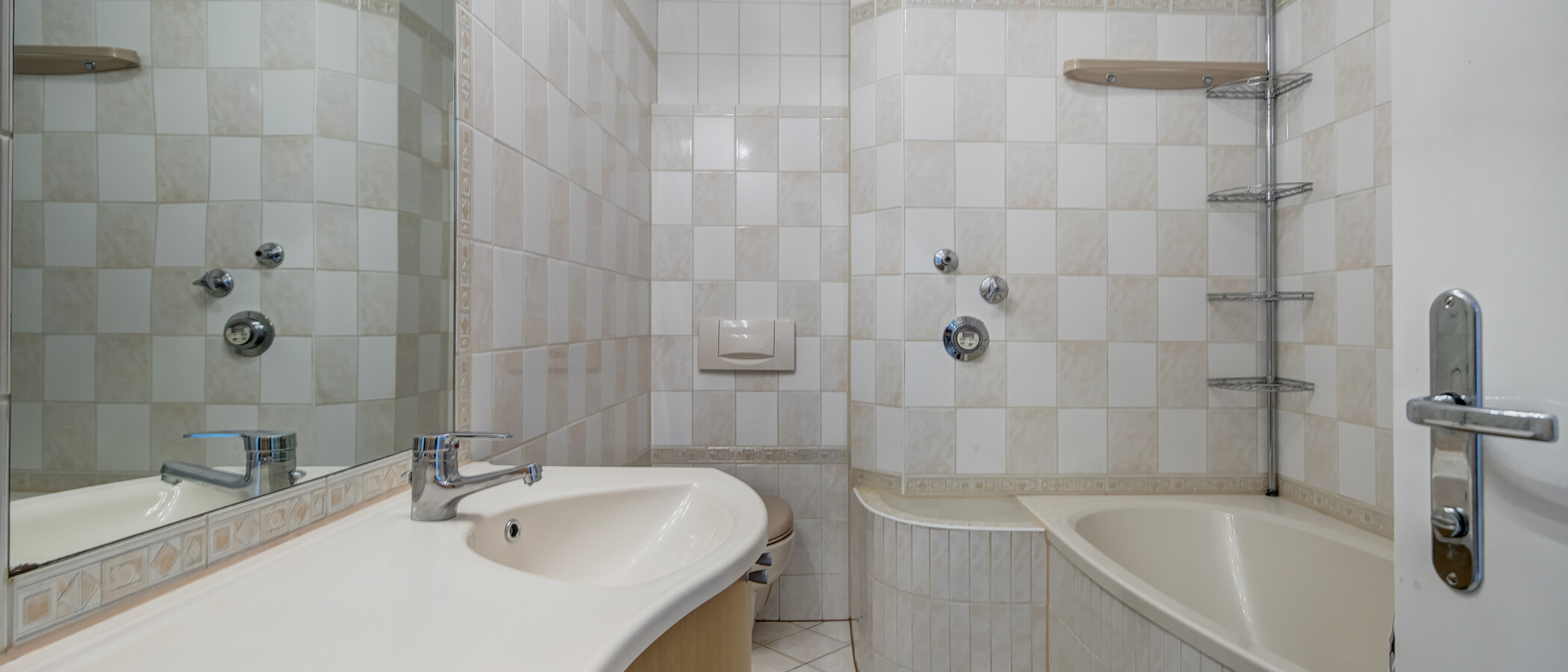Lapos München Schwabing-West (rund um den Bonner Platz) 01 Fürdőszoba 230