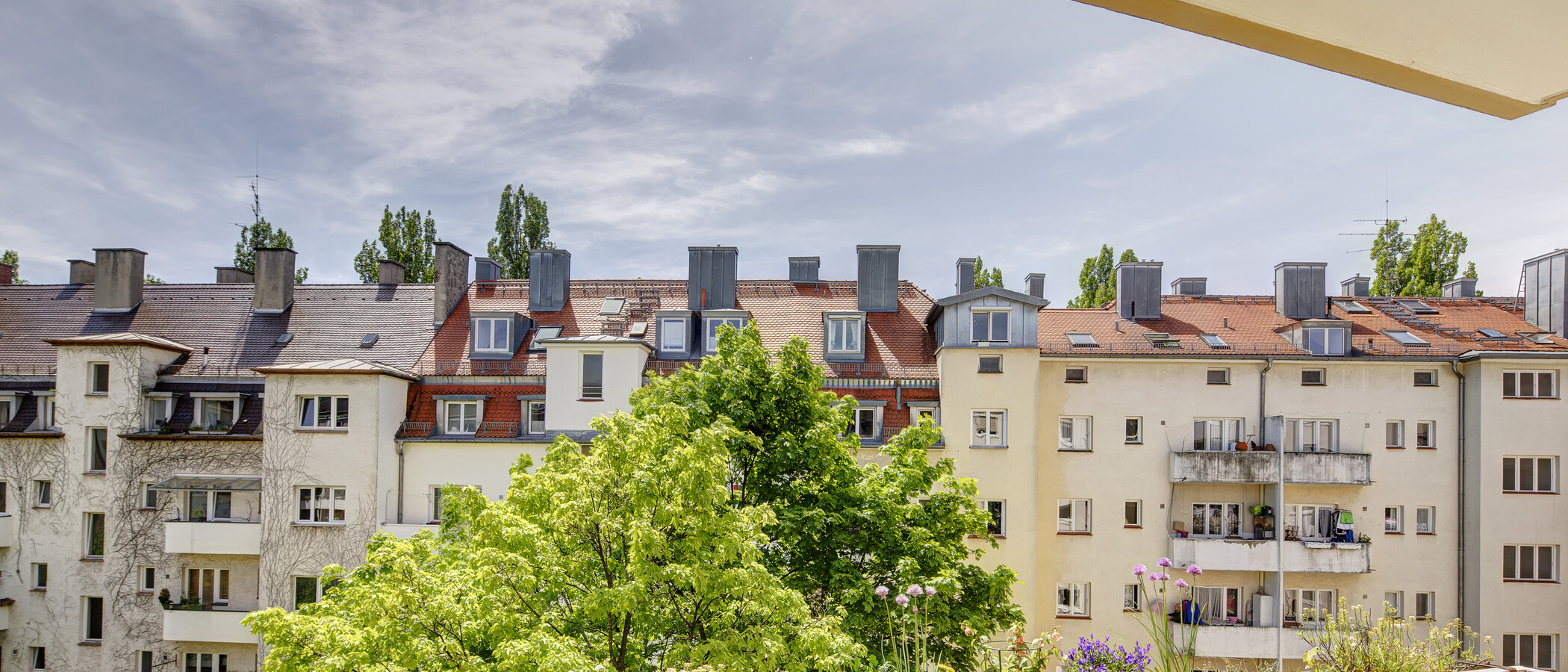 Lapos München Schwabing-West (rund um den Bonner Platz) 01 Erkély 230