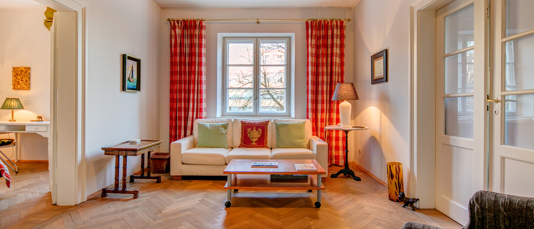 Ploché München Moosach 01 Living 2354