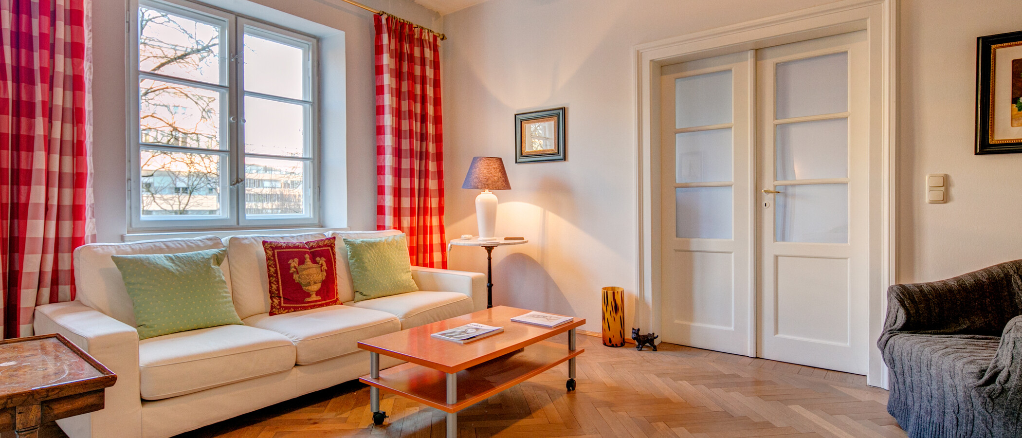 Ploché München Moosach 02 Living 2354