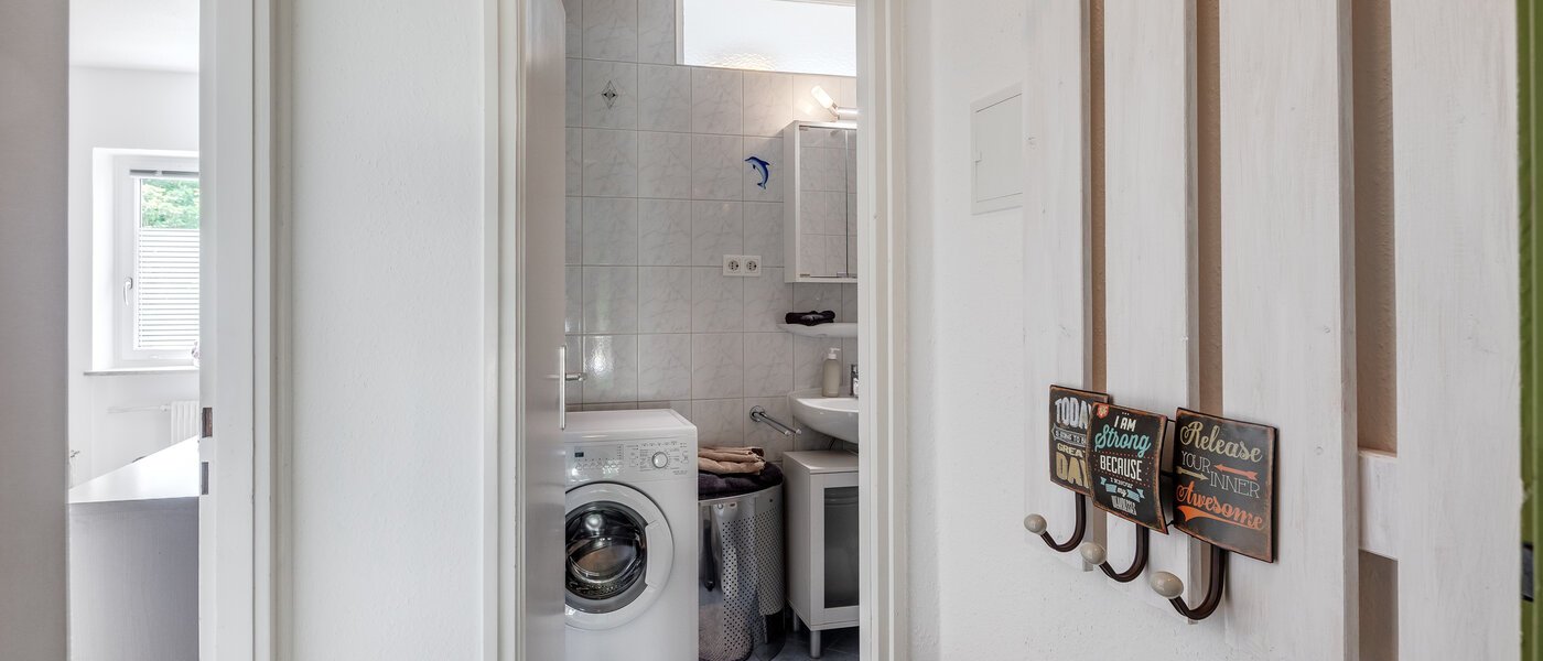 Ploché München Lerchenau 01 Chodba/chodba 2355