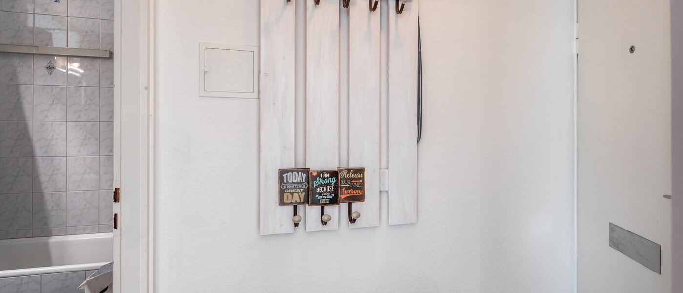 Ploché München Lerchenau 03 Chodba/chodba 2355