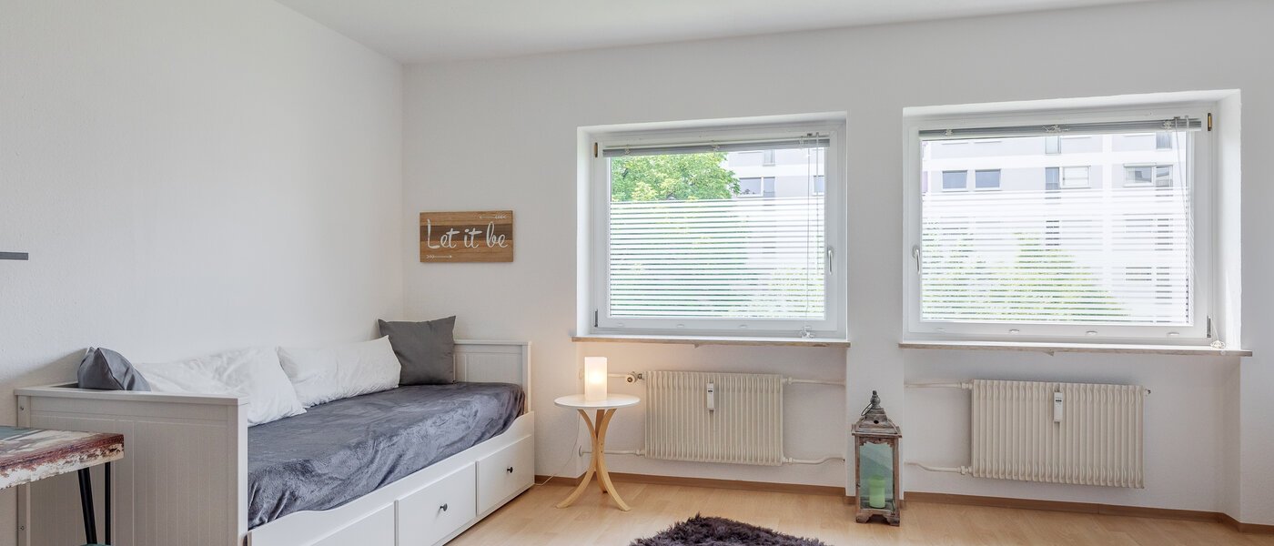 Ploché München Lerchenau 02 Obývací prostor 2355