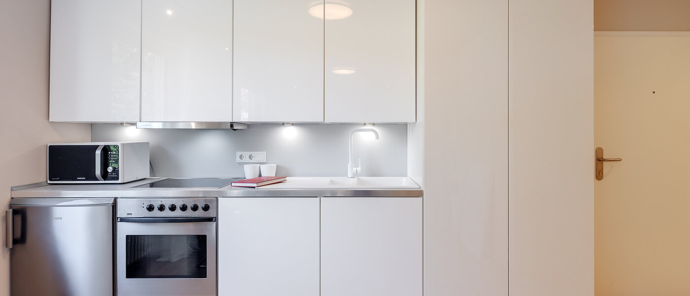 Ploché München Schwabing (links der Leopoldstraße) 01 Kuchyňa 2407